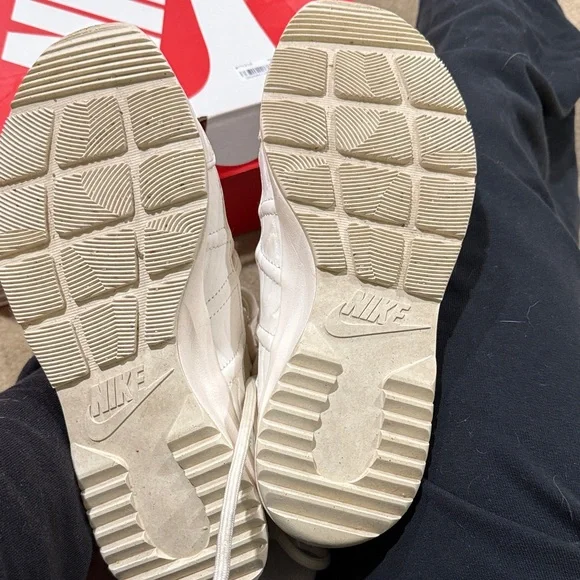 Nike Women's Tanjun High Rise Sneakers - Off-White - Picture 8 of 8